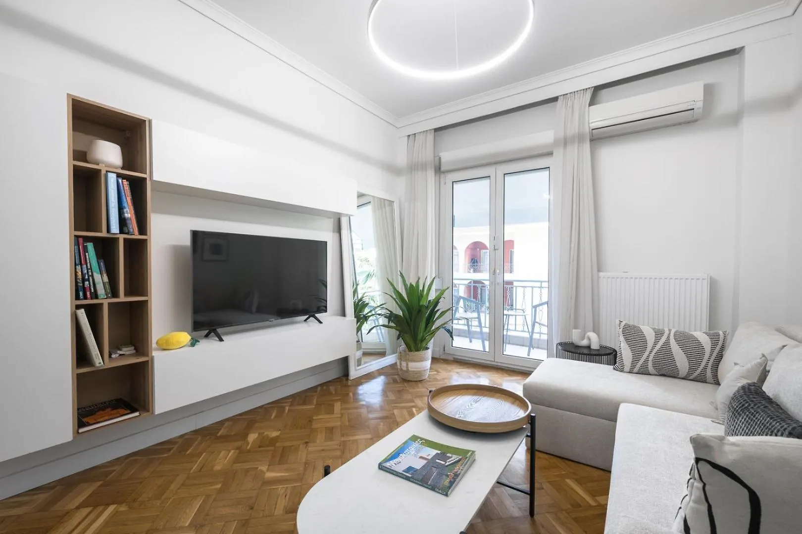 The Palm Vogatsikou By Luxlikehome Thessaloniki Apartment