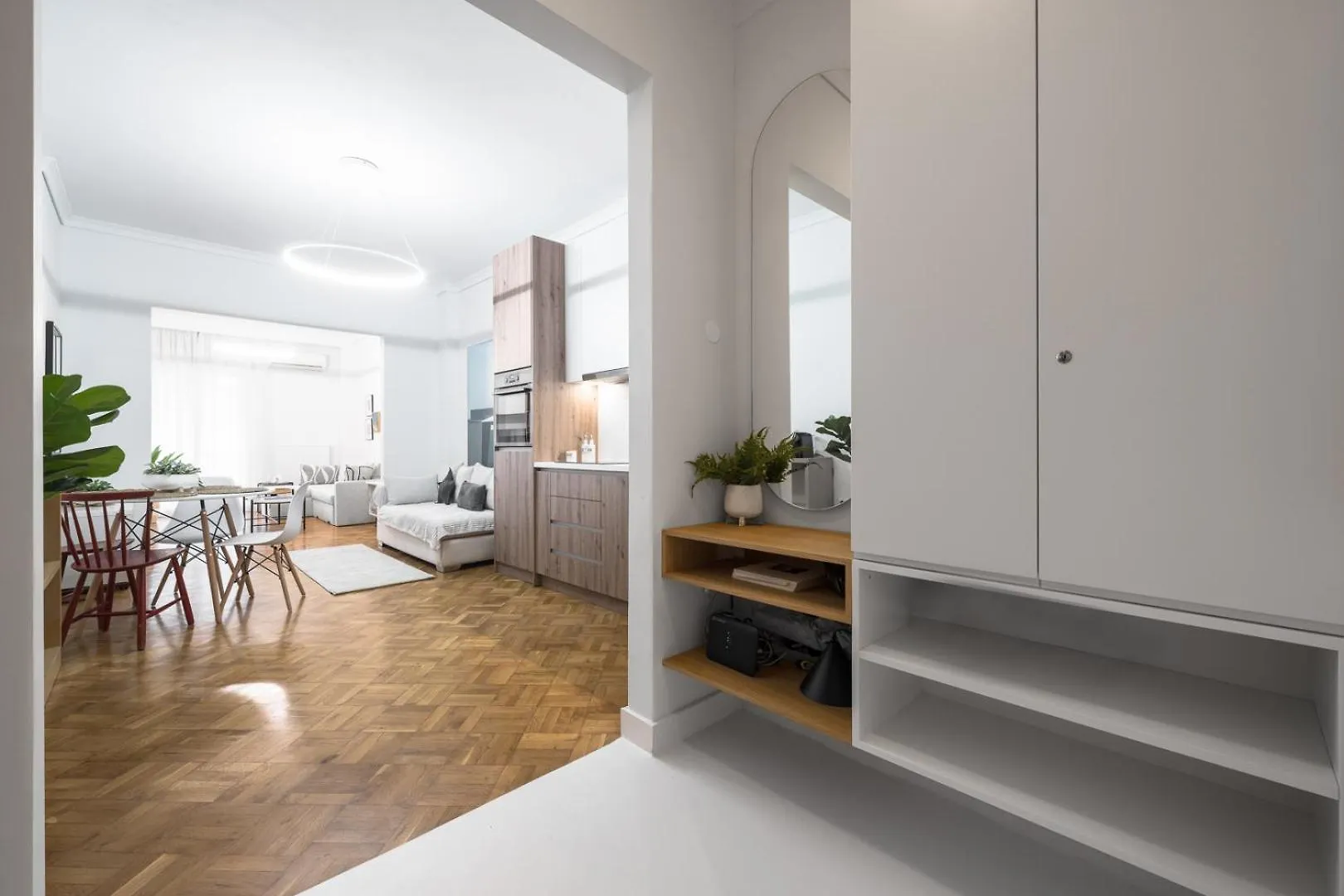 The Palm Vogatsikou By Luxlikehome Thessaloniki Apartment